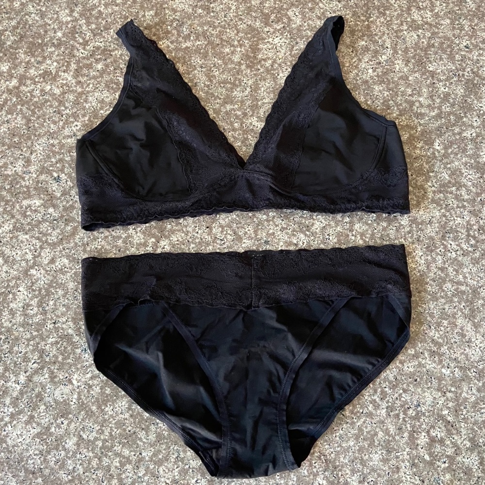 Natori Bliss Perfection Wireless Day Bra - Picture 11 of 16